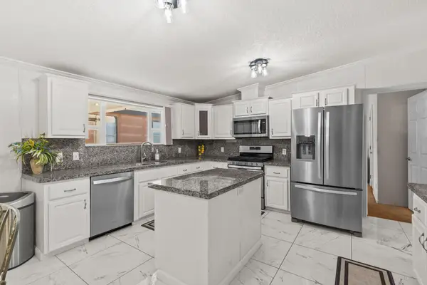 35461 Mexico Way, Thousand Palms, CA 92276