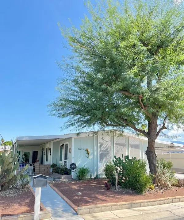 39705 Manzanita Drive, Palm Desert, CA 92260