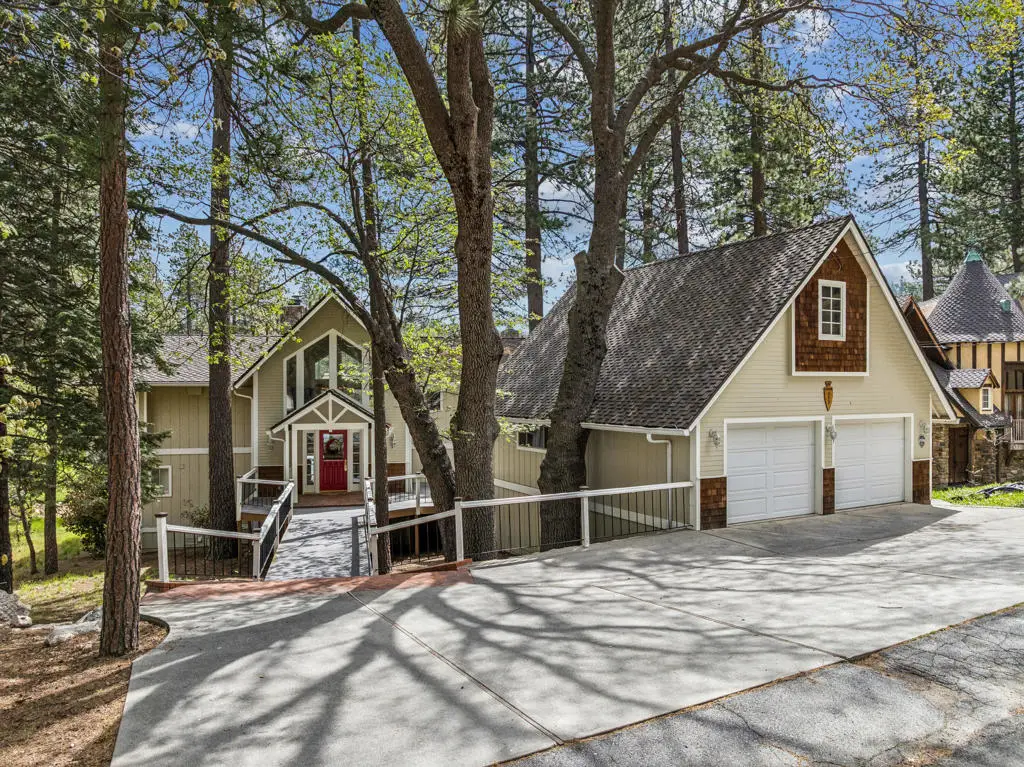 653 Brentwood Drive, Lake Arrowhead, CA 92352 - #1
