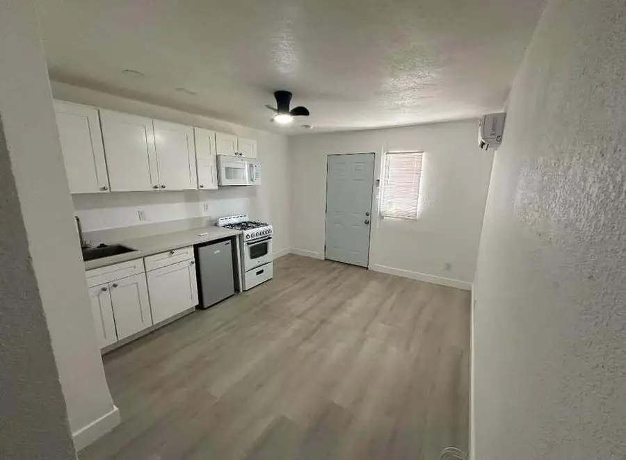 10485 Santa Cruz Road, Desert Hot Springs, CA 92240 - #2