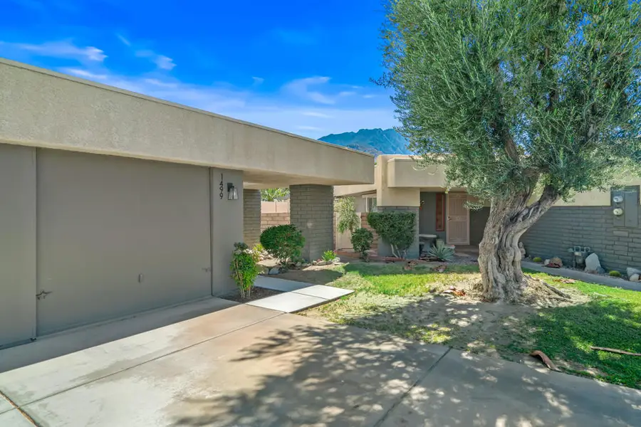 1499 Sunflower Circle N, Palm Springs, CA 92262 - #3