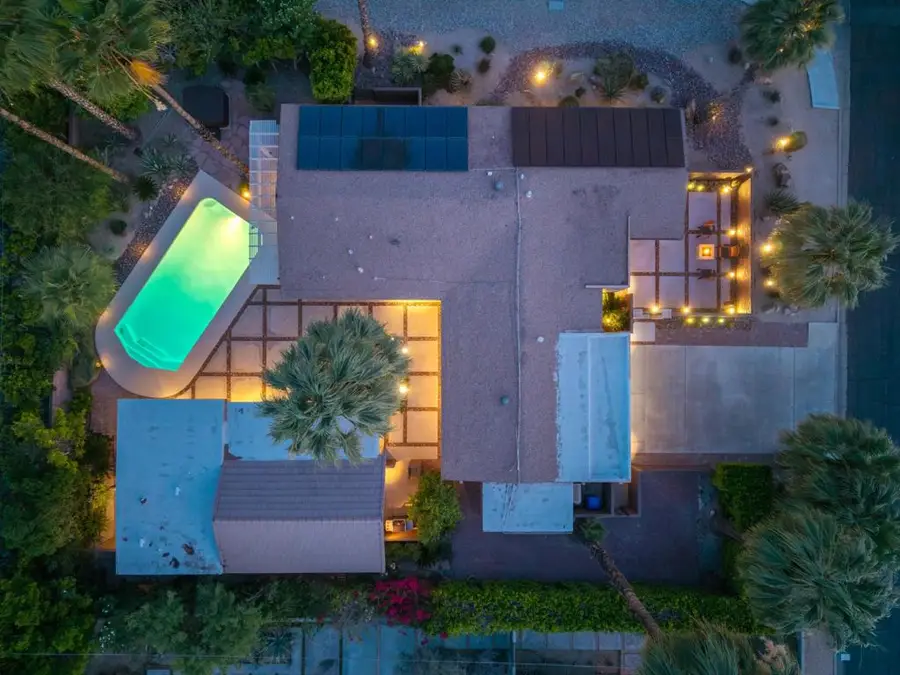 696 S Warm Sands Drive, Palm Springs, CA 92264 - #2