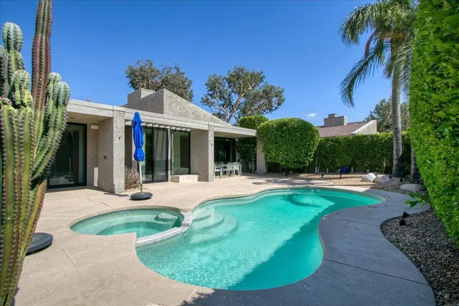 2995 Sundance Circle E, Palm Springs, CA 92262 - #2