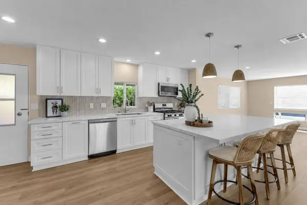 39163 Warm Springs Drive, Palm Desert, CA 92260