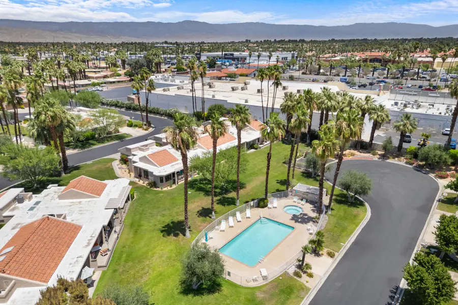 35918 Paseo Circulo E, Cathedral City, CA 92234 - #2