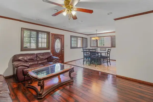 2930 W Florence Avenue, Los Angeles, CA 90043