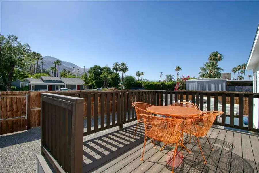 102 Fondulac Street, Palm Springs, CA 92264 - #2