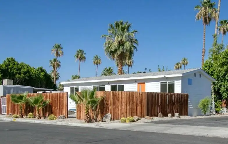 102 Fondulac Street, Palm Springs, CA 92264 - #3