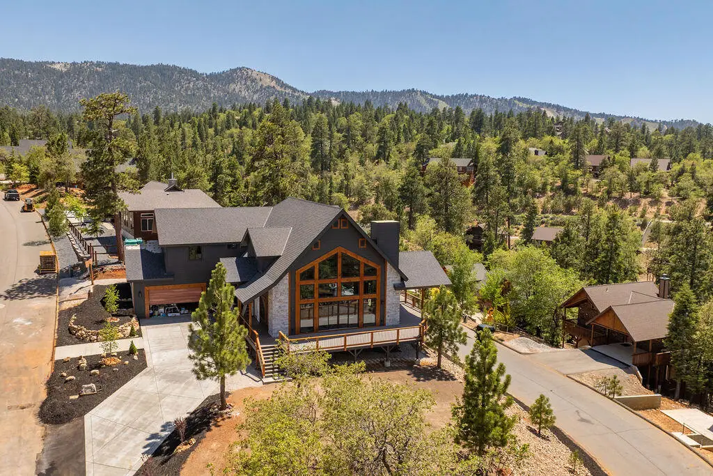 1681 Tuolumne Road, Big Bear City, CA 92314 - #1