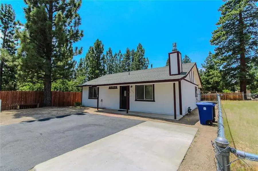 1084 Hugo Lane, Big Bear City, CA 92314 - #2