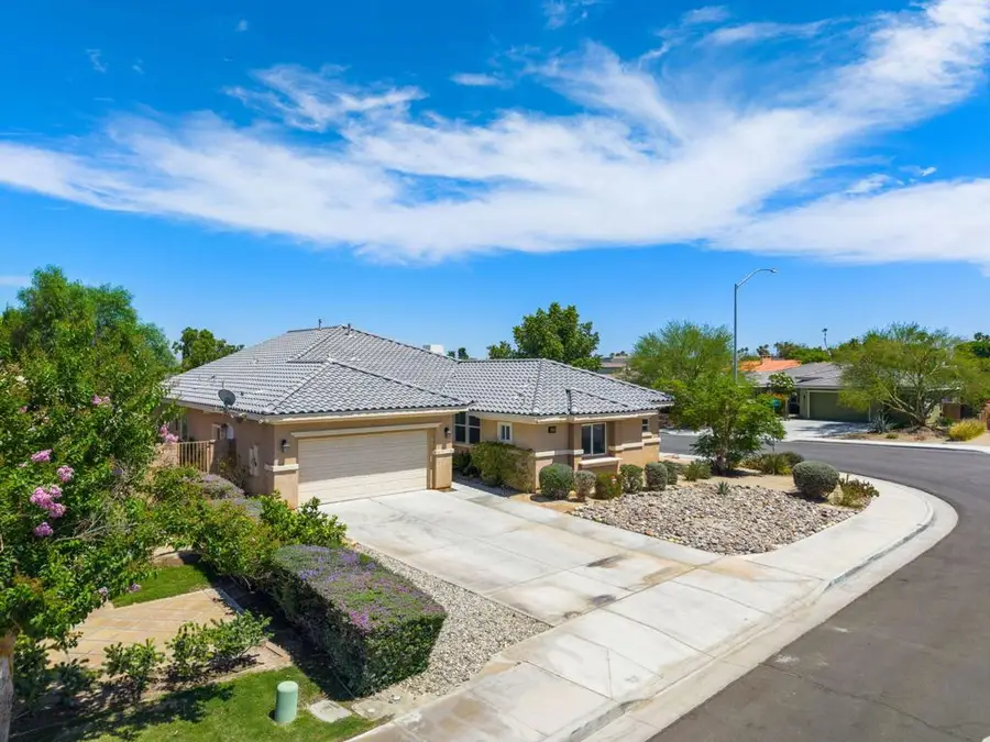 41372 Gaslight Avenue, Bermuda Dunes, CA 92203 - #2