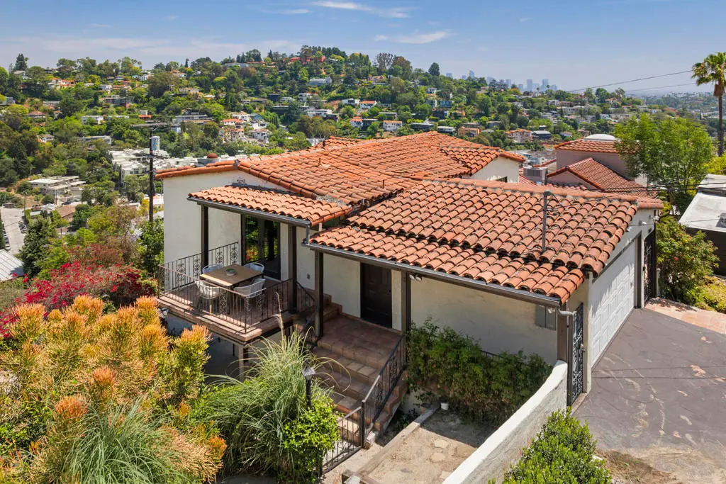 3756 Clayton Avenue W, Los Angeles, CA 90027 - #1