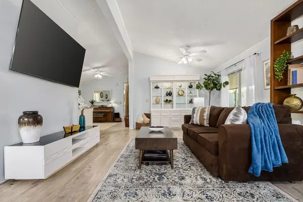 73450 Country Club Drive #33, Palm Desert, CA 92260