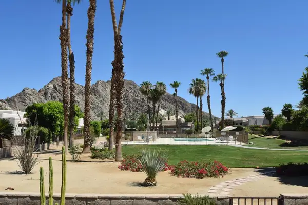 48210 Calle Florista, La Quinta, CA 92253