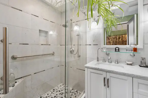 401 E Vista Chino #6, Palm Springs, CA 92262
