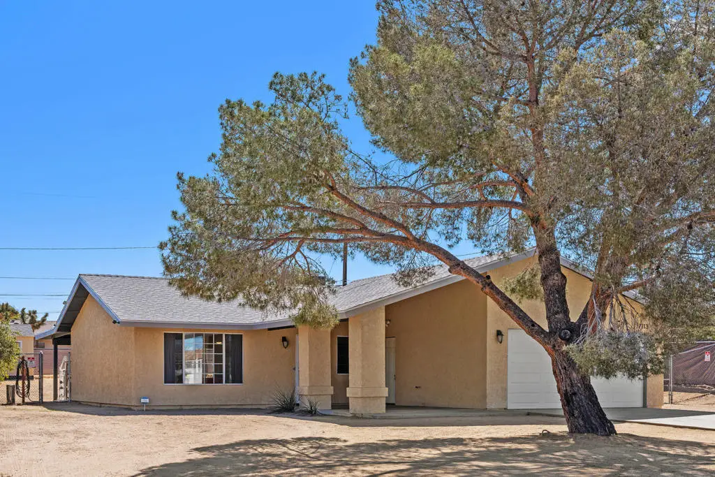 7113 La Habra Avenue, Yucca Valley, CA 92284 - #1