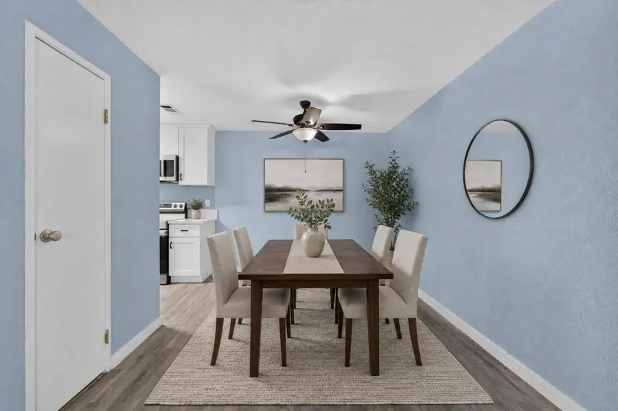 2812 N Auburn Court #210, Palm Springs, CA 92262 - #3