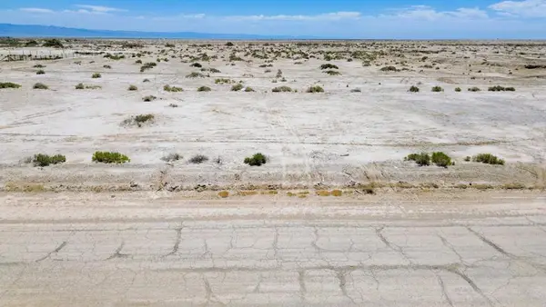 2004 Seaview Drive, Thermal, CA 92274