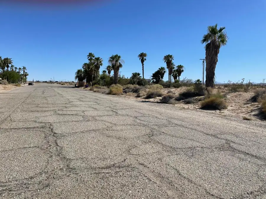 3003 Camino Drive, Thermal, CA 92274 - #2