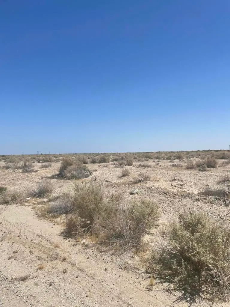 817 Salton Drive, Thermal, CA 92274 - #3