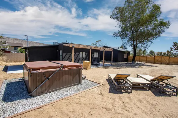 7438 Deer Trail, Yucca Valley, CA 92284