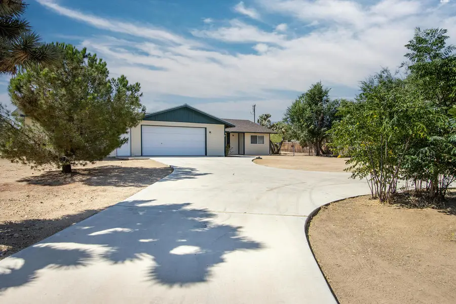 58391 Carlyle Drive, Yucca Valley, CA 92284 - #3