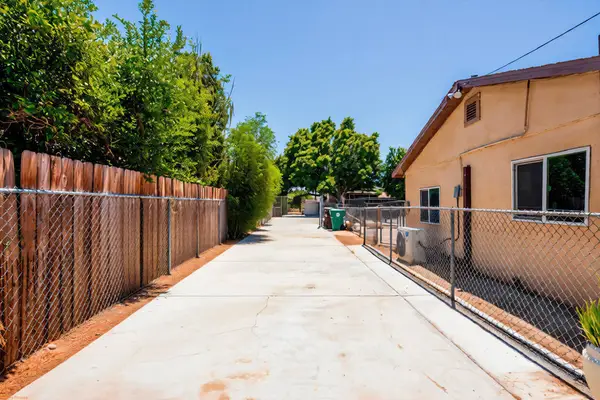 84058 Leyte Avenue, Indio, CA 92201