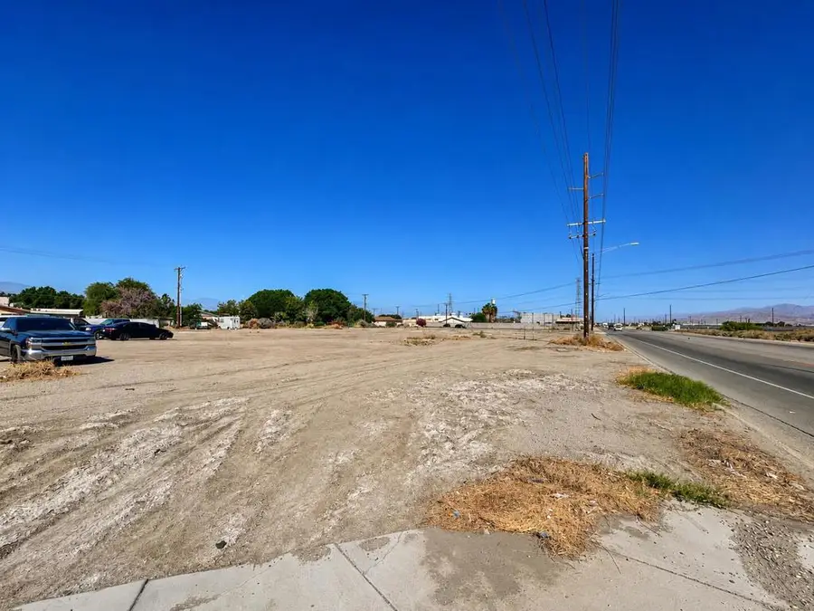 50529 Grapefruit Boulevard, Coachella, CA 92236 - #2