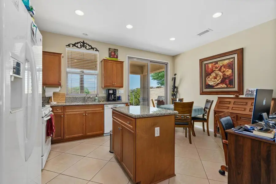 41563 Calle Pampas, Indio, CA 92203 - #3