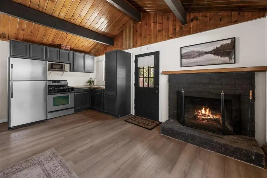 712 San Bernardino Avenue, Sugarloaf, CA 92386 - #3
