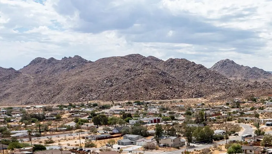 205 Division Street, Joshua Tree, CA 92252 - #2