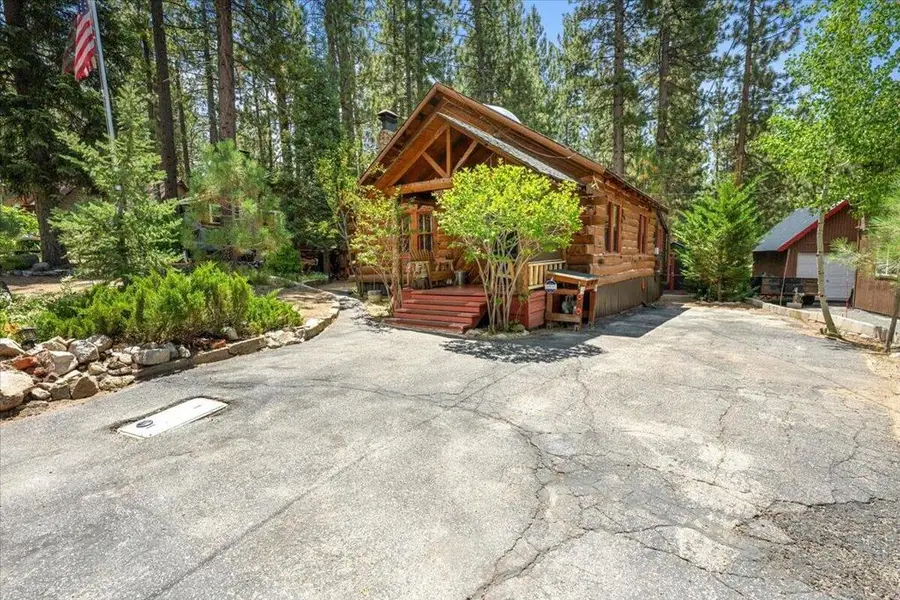 39253 Mohawk Drive, Fawnskin, CA 92333 - #2