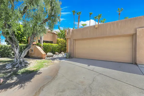 2910 Cervantes Court, Palm Springs, CA 92264