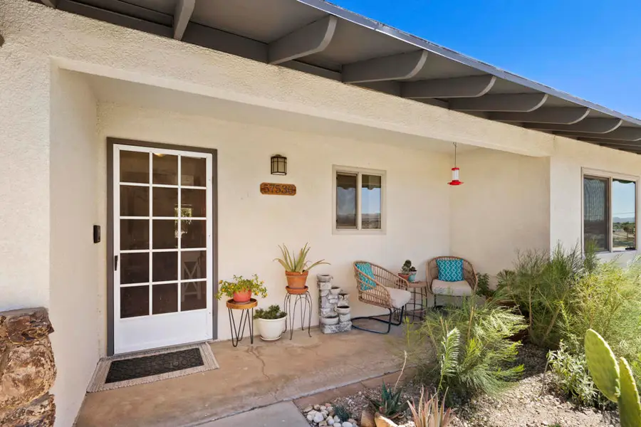 57530 Warren Way, Yucca Valley, CA 92284 - #3