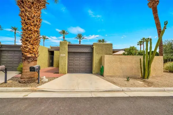 5822 E Palm Oasis Street, Palm Springs, CA 92264