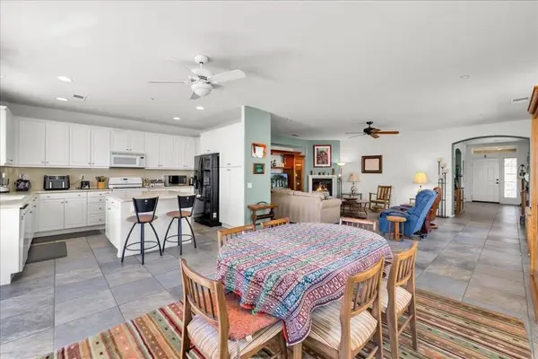 2346 Savanna Way, Palm Springs, CA 92262