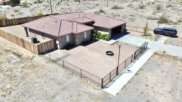1519 Black Sea Avenue, Thermal, CA 92274
