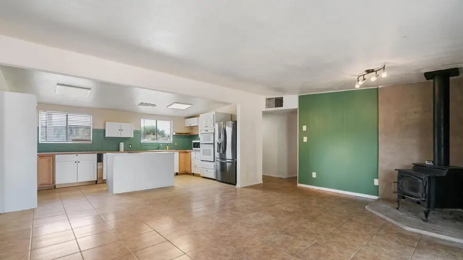 6637 Galleta Avenue, Twentynine Palms, CA 92277 - #2