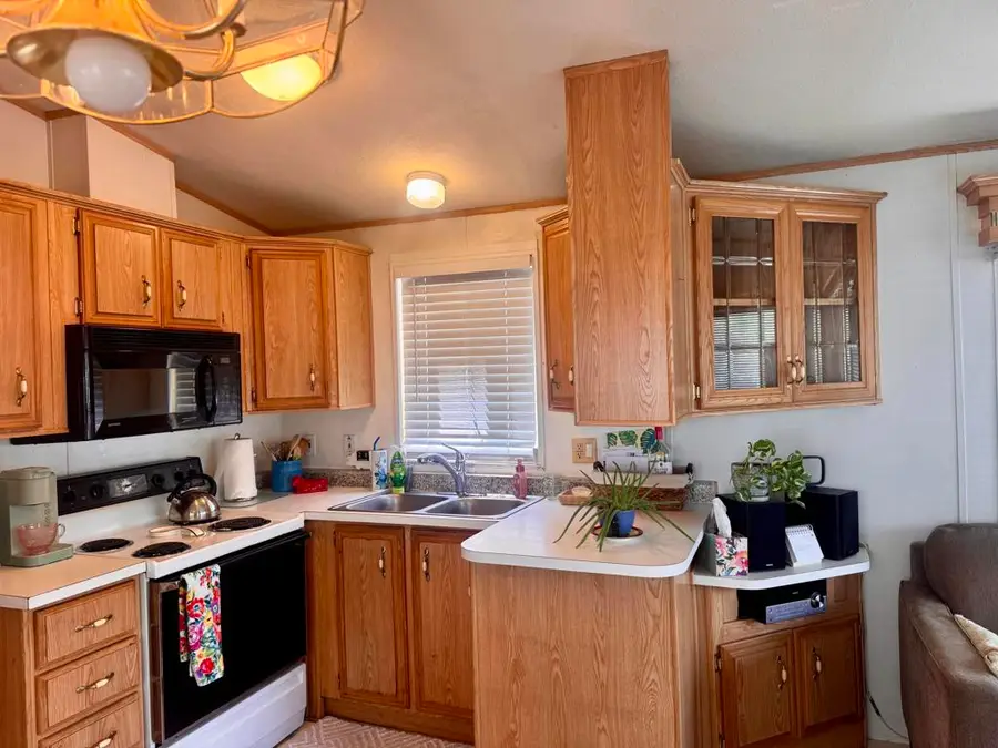 7484 Kickapoo Trail, Yucca Valley, CA 92284 - #2