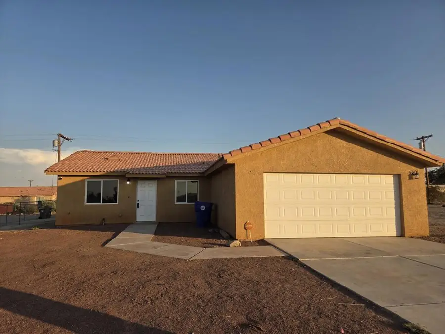 1289 Avalon Avenue, Thermal, CA 92274 - #2