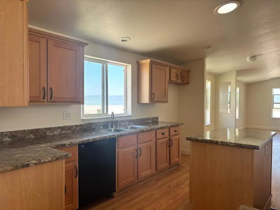 2372 Oahu Lane, Thermal, CA 92274 - #2