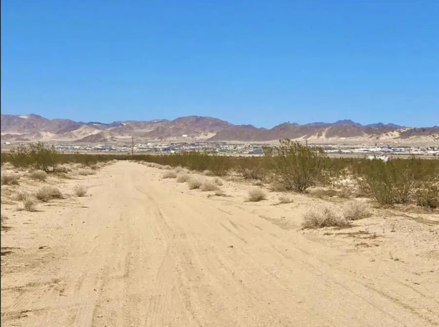5310 Lazy Joe Avenue, Twentynine Palms, CA 92277 - #3