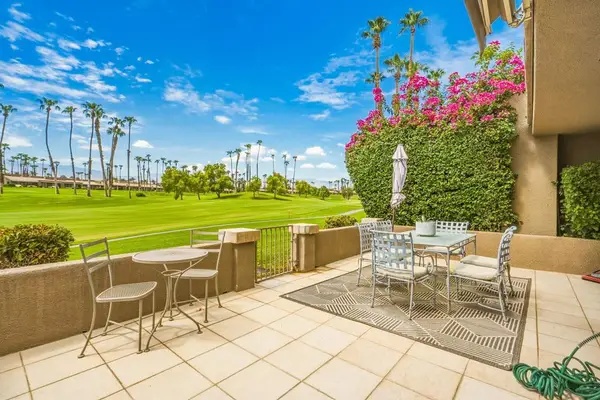 76761 Chrysanthemum Way, Palm Desert, CA 92211