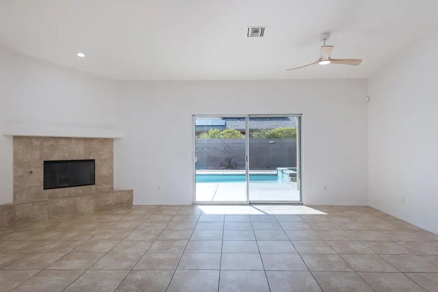 74137 Academy Lane E, Palm Desert, CA 92211 - #2