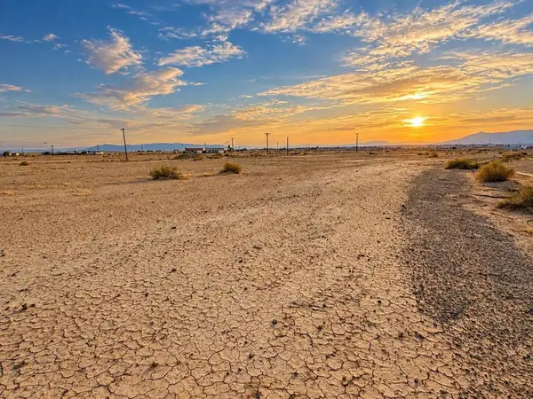 1058 Cole Place, Thermal, CA 92274