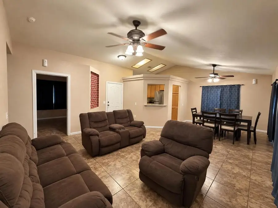 2215 Hidden, Blythe, CA 92225 - #3