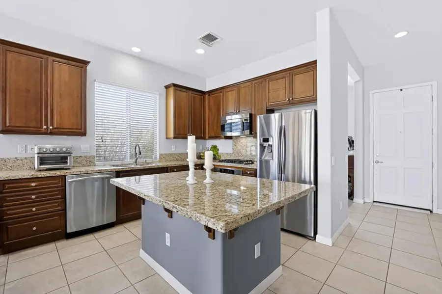 81964 Camino Cantos, Indio, CA 92203 - #3