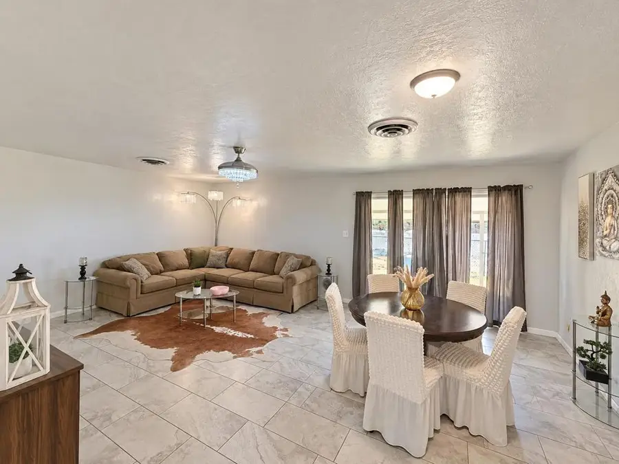 1007 N Broadway, Blythe, CA 92225 - #2