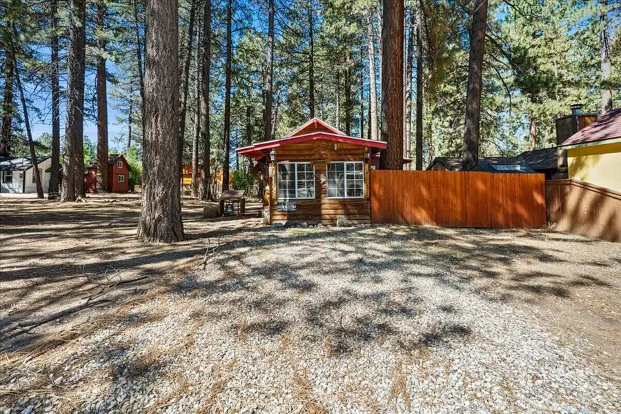 450 Georgia Street, Big Bear, CA 92315 - #2