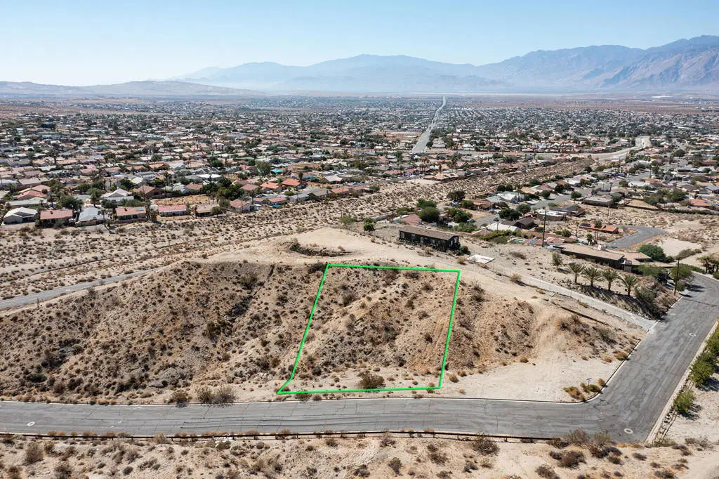 9004 Calle De Begiuos, Desert Hot Springs, CA 92240 - #1